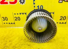 Мотор печки NISSAN NV200 2012/Цвет K23 27226EE91A VM20 HR16DE, передний