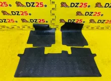 Коврики комплект NISSAN NV200 2012/Цвет K23 G4900JX000 VM20 HR16DE
