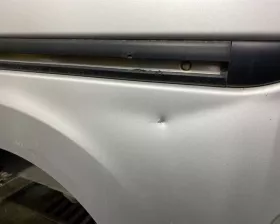 Крыло заднее NISSAN