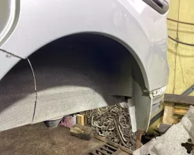 Крыло заднее NISSAN