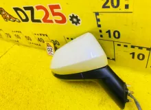 Уши TOYOTA SIENTA 2016/Цвет 070 8791052F30 NCP175 1NZFE, передние правые