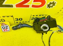 Гитара HUMMER H3 2006 15281884 L52, передняя
