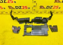 Защита радиатора TOYOTA SIENTA 2016/Цвет 070 5328752020 NCP175 1NZFE, передняя