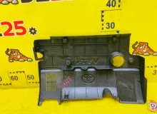 Пластиковая крышка на двс TOYOTA SIENTA 2016/Цвет 070 1121221040 NCP175 1NZFE, передняя