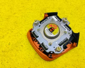 Подушка безопасности водителя Toyota