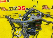Коса под капот TOYOTA SIENTA 2016/Цвет 070 821115DA10 NCP175 1NZFE, передняя