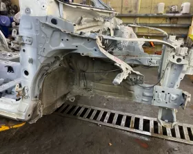 Лонжерон TOYOTA