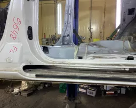 Порог кузова TOYOTA