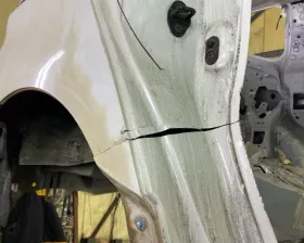 Порог кузова TOYOTA