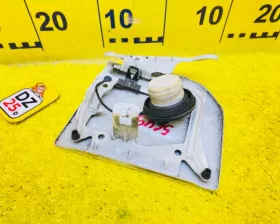 Лючок бензобака Nissan