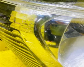 Фара Nissan