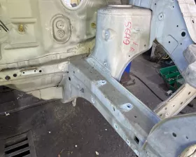 Лонжерон NISSAN
