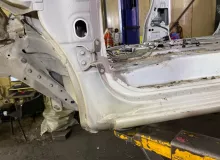 Порог кузова NISSAN NV200 2011/Цвет QX1 76411JX00E M20 HR16DE, передний левый