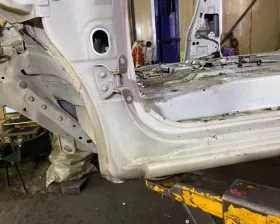Порог кузова NISSAN