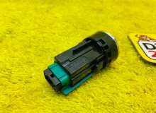 Кнопка старта LEXUS LX570 2008/Цвет 202 8961160010 URJ201L 3URFE, передняя