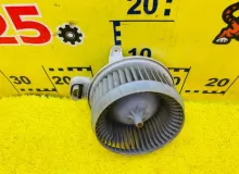 Мотор печки LEXUS LX570 2008/Цвет 202 8710360390 URJ201L 3URFE, передний