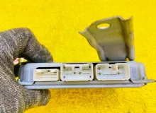 Блок управления рулевой рейкой LEXUS LX570 2008/Цвет 202 8918160060 URJ201L 3URFE, передний