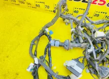Коса под капот LEXUS LX570 2008/Цвет 202 8211160D00 URJ201L 3URFE, передняя