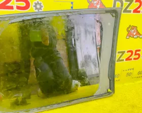 Стекло собачника Toyota