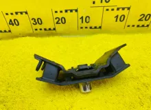 Подушка коробки передач LEXUS LX570 2008/Цвет 202 1237138060 URJ201L 3URFE, передняя