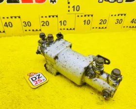 Цилиндр гидроподвески Toyota
