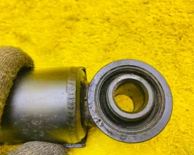 Амортизатор Toyota