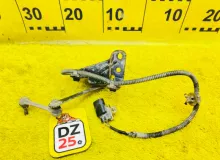 Датчик корректора фар LEXUS LX570 2008/Цвет 202 8940860020 URJ201L 3URFE, задний правый