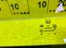 Стекло форточка HONDA STEP WAGON SPADA 2016/Цвет NH704M 73330TAA003 RP3 L15B, переднее правое