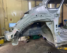 Лонжерон Honda