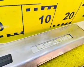 Накладка на порог Toyota
