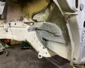 Лонжерон NISSAN
