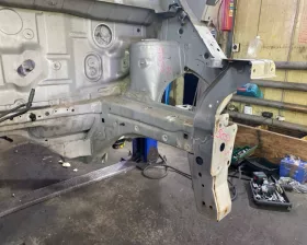 Лонжерон NISSAN