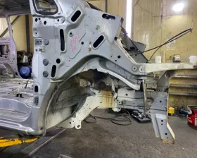 Лонжерон NISSAN