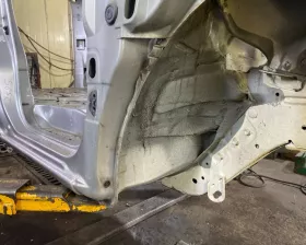 Лонжерон NISSAN