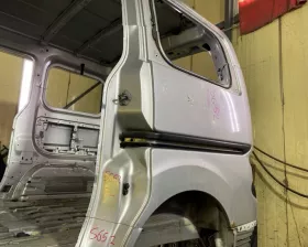 Крыло заднее Nissan