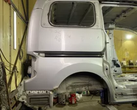 Крыло заднее Nissan