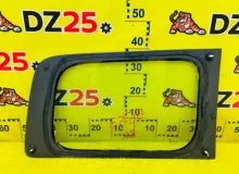 Стекло собачника NISSAN NV200 2014/Цвет K23 83301JX01A VM20 HR16DE, заднее левое