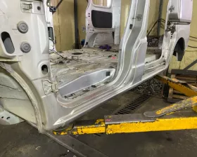 Порог кузова NISSAN