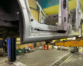 Порог кузова NISSAN