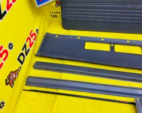 Обшивка багажника NISSAN