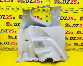 Обшивка багажника TOYOTA