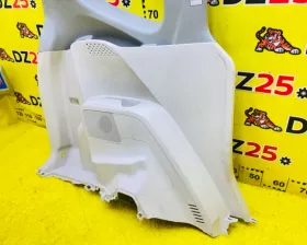 Обшивка багажника TOYOTA