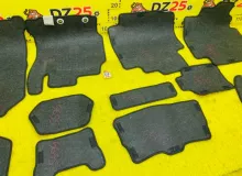 Коврики комплект TOYOTA SIENTA 2015/1F7 NCP175 1NZFE