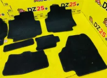 Коврики комплект TOYOTA SIENTA 2015/1F7 NCP175 1NZFE