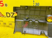 Пластиковая крышка на двс TOYOTA SIENTA 2015/1F7 1121221040 NCP175 1NZFE, передняя