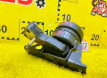 Подушка двигателя TOYOTA SIENTA 2015/1F7 1230521380 NCP175 1NZFE, передняя правая