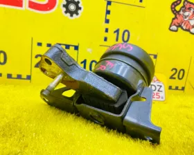 Подушка двигателя TOYOTA