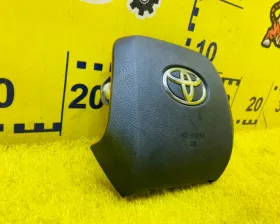 Подушка безопасности водителя Toyota