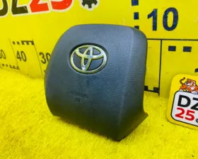 Подушка безопасности водителя Toyota