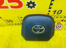 Подушка безопасности водителя TOYOTA SIENTA С ЗАРЯДОМ|2015 4513052810C0 NCP175 1NZFE, передняя